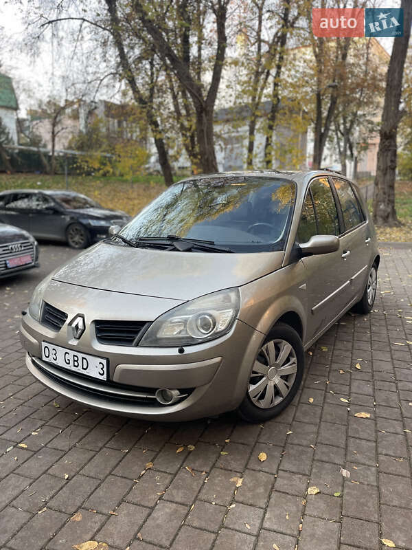 Мінівен Renault Scenic 2008 в Луцьку