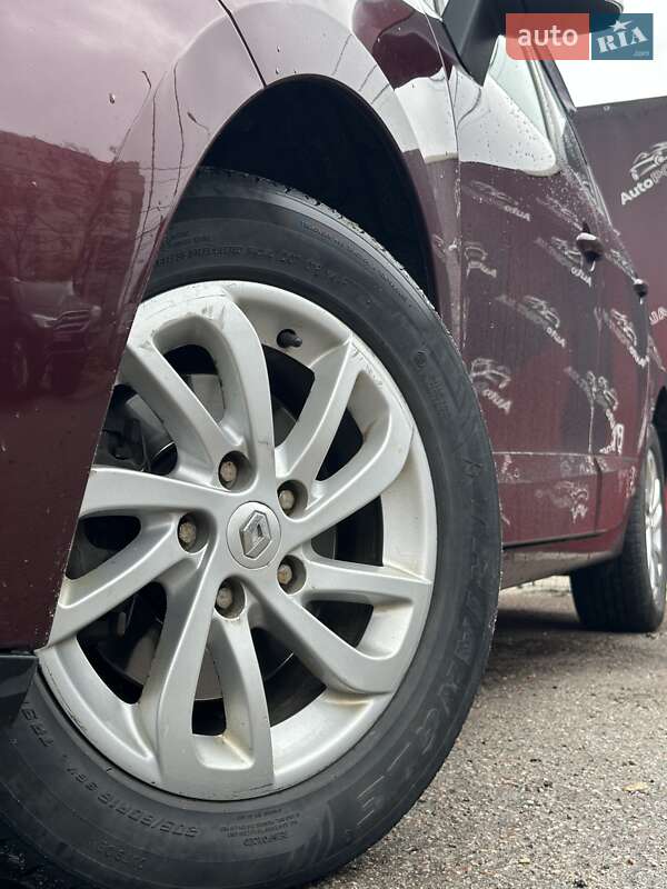 Минивэн Renault Scenic 2013 в Сумах