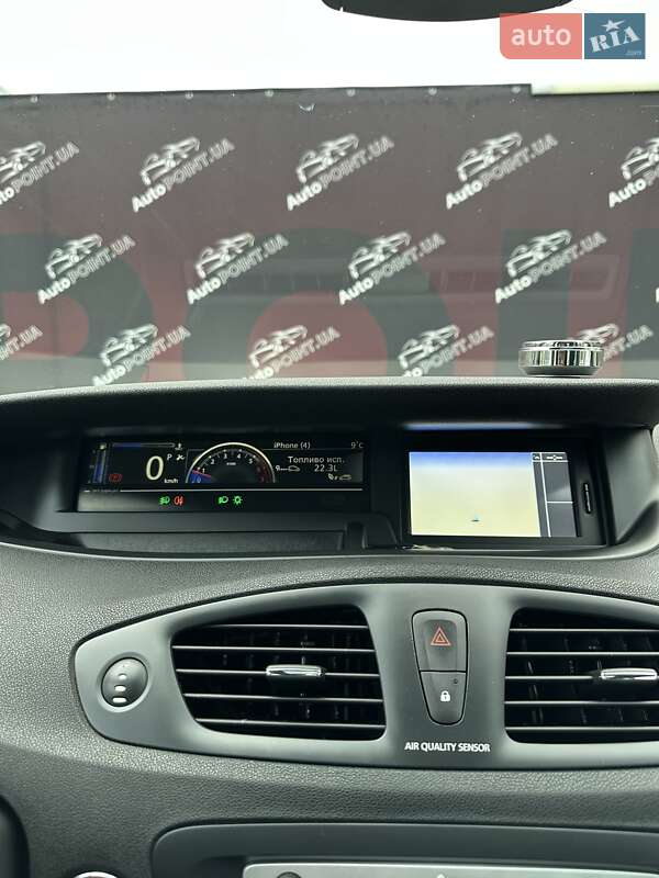 Минивэн Renault Scenic 2013 в Сумах