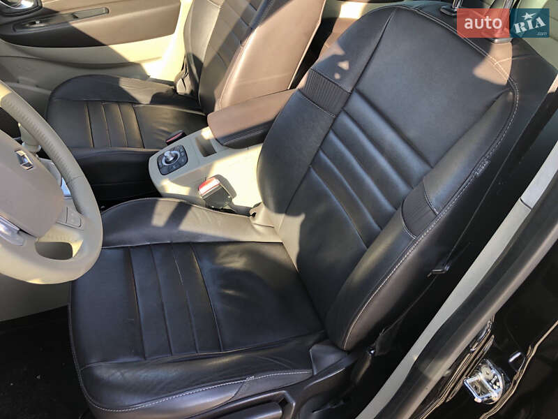Минивэн Renault Scenic 2011 в Луцке фото 32 Минивэн Renault Scenic 2011 в Луцке