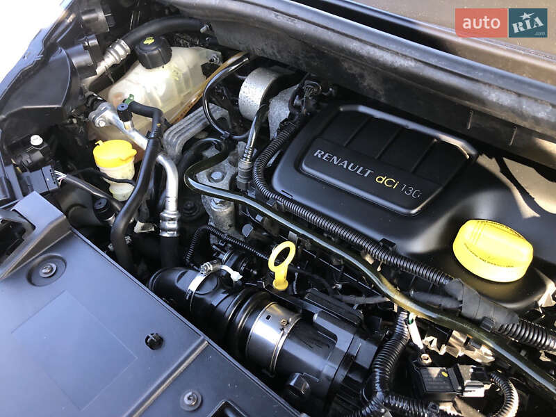 Минивэн Renault Scenic 2011 в Луцке фото 64 Минивэн Renault Scenic 2011 в Луцке