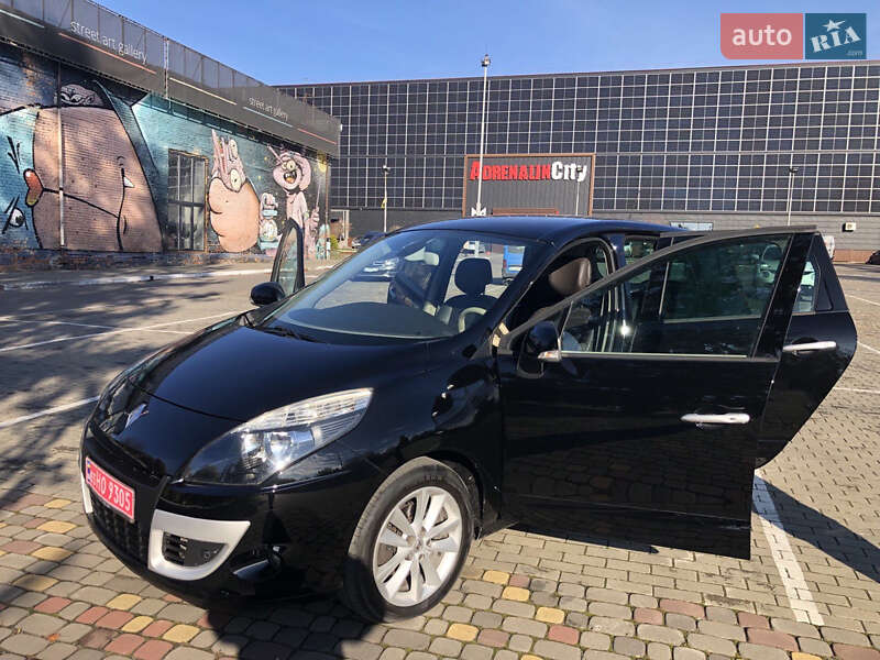 Минивэн Renault Scenic 2011 в Луцке фото 70 Минивэн Renault Scenic 2011 в Луцке