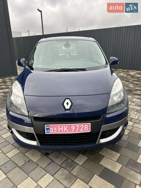 Мінівен Renault Scenic 2012 в Полтаві