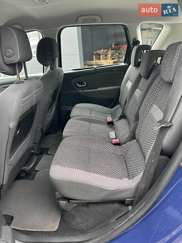 Мінівен Renault Scenic 2012 в Полтаві