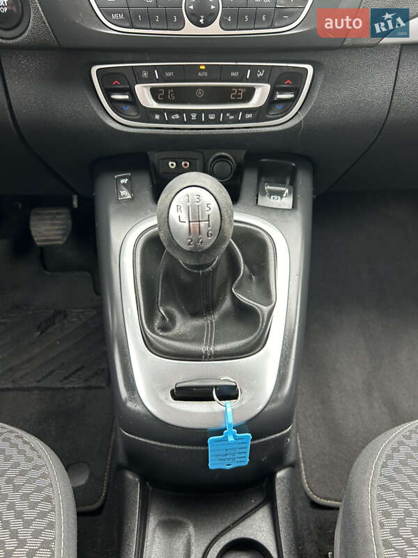 Мінівен Renault Scenic 2012 в Полтаві