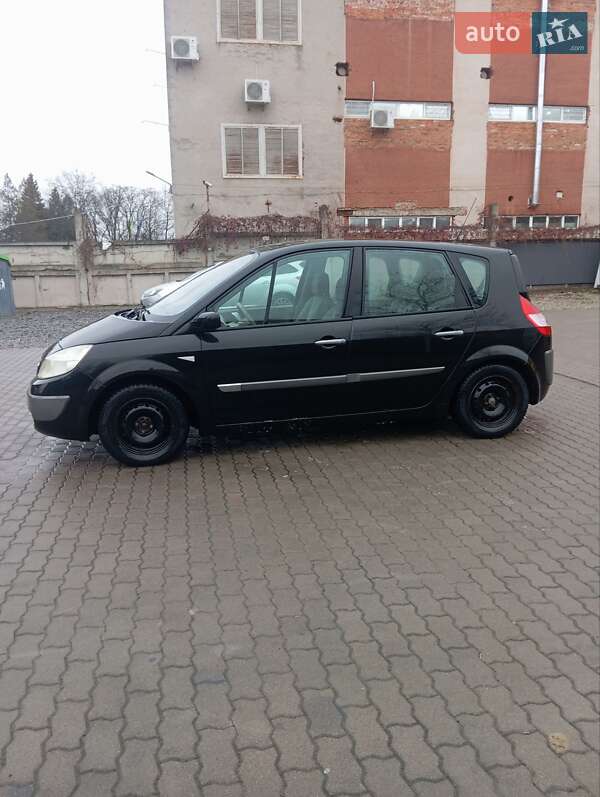 Минивэн Renault Scenic 2004 в Калуше