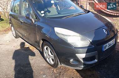 Минивэн Renault Scenic 2011 в Дубно