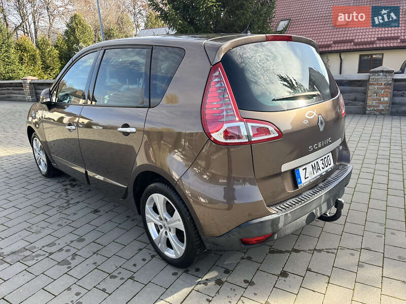Минивэн Renault Scenic 2010 в Бродах