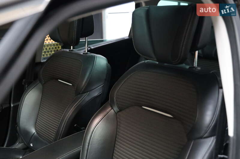 Мінівен Renault Scenic 2017 в Луцьку