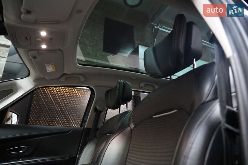 Мінівен Renault Scenic 2017 в Луцьку