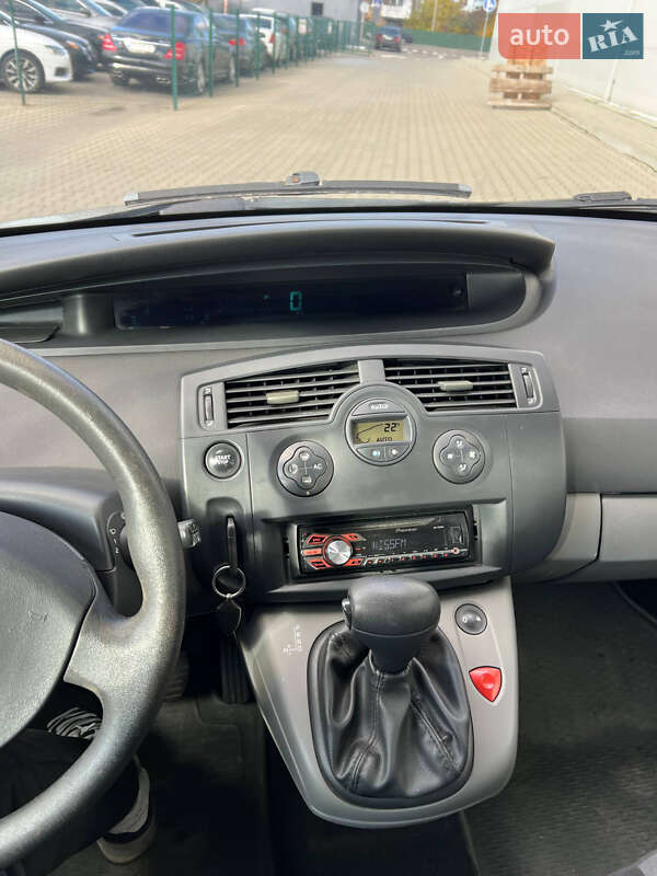 Минивэн Renault Scenic 2005 в Киеве фото 15 Минивэн Renault Scenic 2005 в Киеве