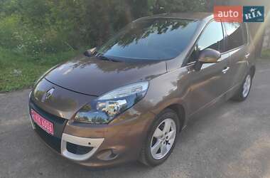 Минивэн Renault Scenic 2009 в Чернигове