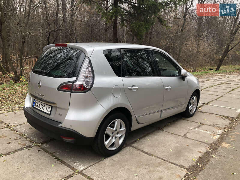 Минивэн Renault Scenic 2015 в Киеве фото 4 Минивэн Renault Scenic 2015 в Киеве