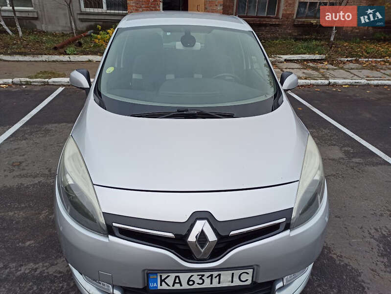 Минивэн Renault Scenic 2015 в Киеве фото 9 Минивэн Renault Scenic 2015 в Киеве