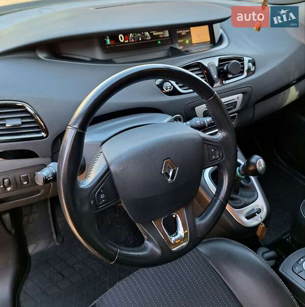 Мінівен Renault Scenic 2015 в Вінниці фото 5 Мінівен Renault Scenic 2015 в Вінниці