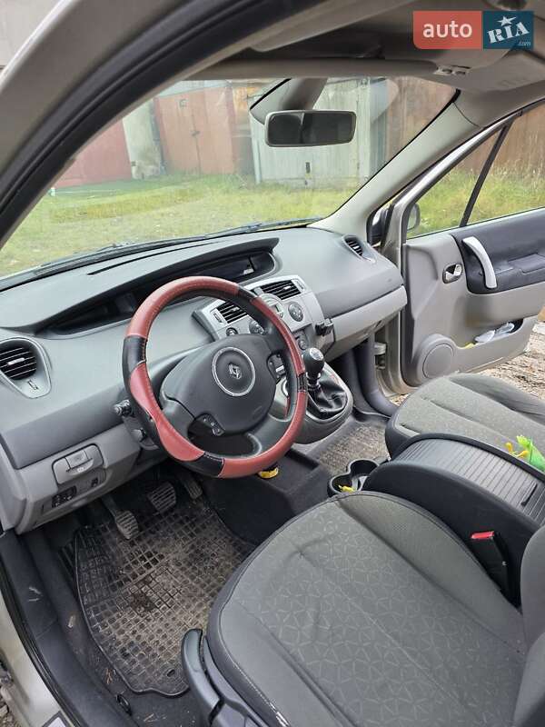 Мінівен Renault Scenic 2007 в Львові
