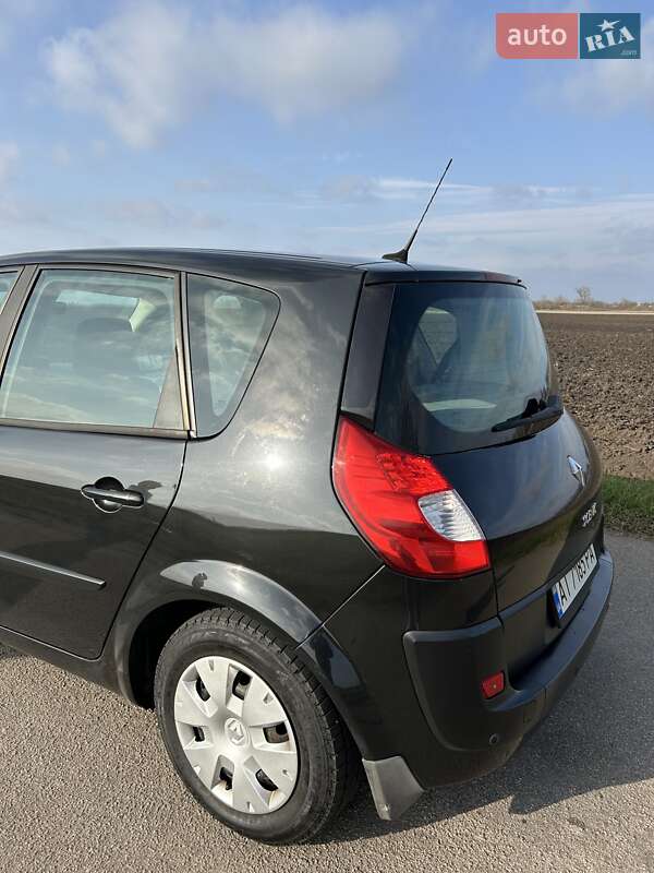 Мінівен Renault Scenic 2007 в Кагарлику