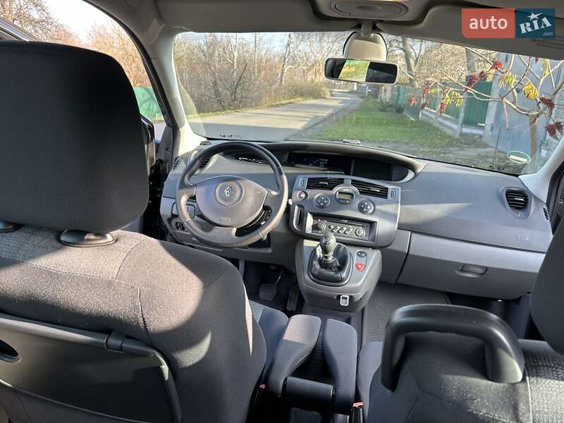Мінівен Renault Scenic 2007 в Кагарлику