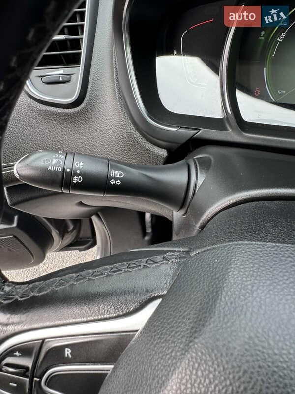 Мінівен Renault Scenic 2016 в Хмельницькому фото 43 Мінівен Renault Scenic 2016 в Хмельницькому