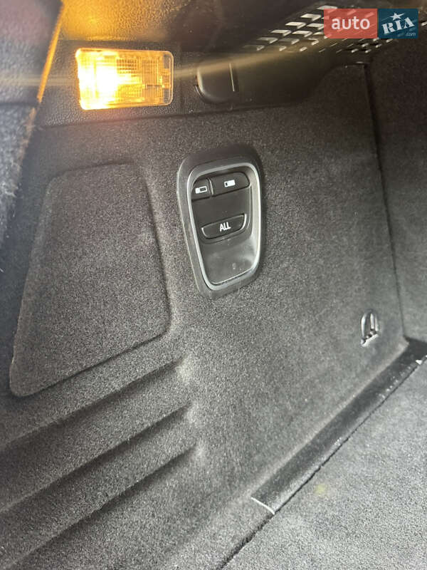 Мінівен Renault Scenic 2016 в Хмельницькому фото 81 Мінівен Renault Scenic 2016 в Хмельницькому