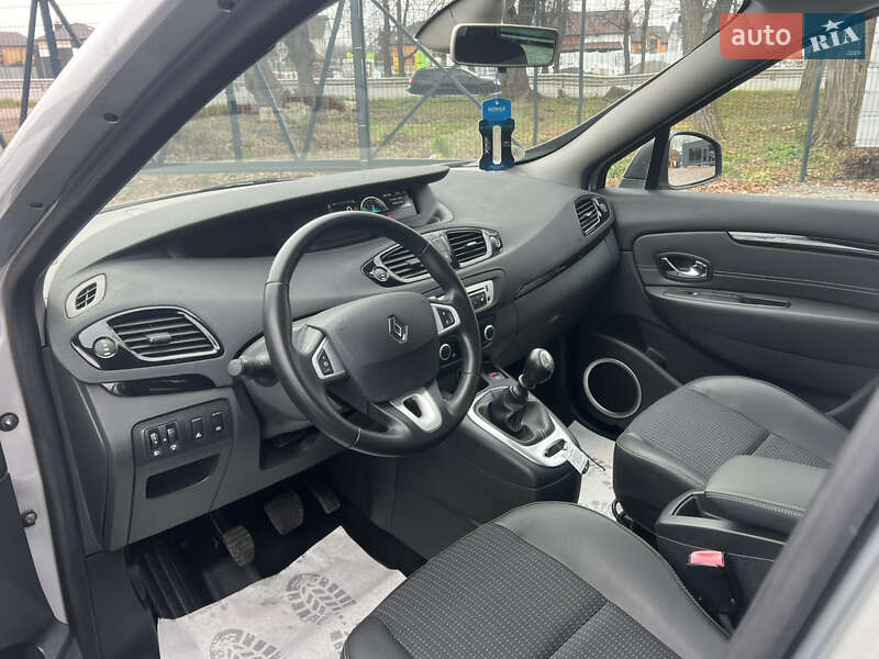 Минивэн Renault Scenic 2012 в Виннице