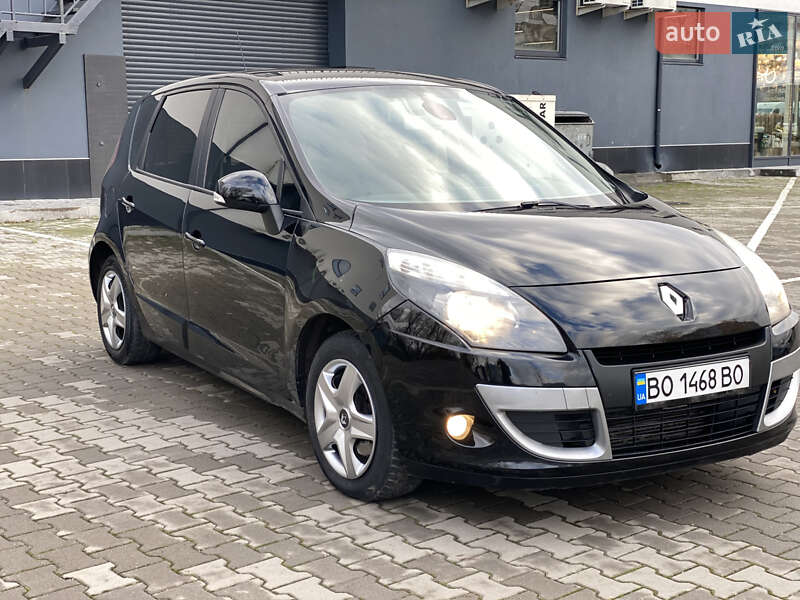 Мінівен Renault Scenic 2011 в Хмельницькому