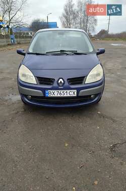 Минивэн Renault Scenic 2007 в Остроге