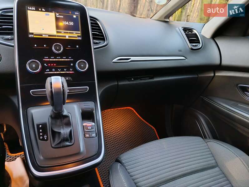 Минивэн Renault Scenic 2017 в Житомире