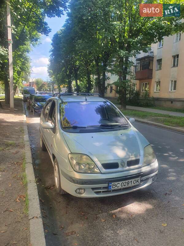 Мінівен Renault Scenic 2003 в Львові