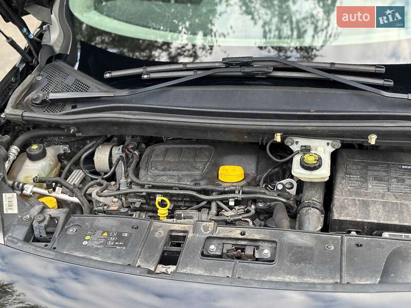 Мінівен Renault Scenic 2014 в Києві фото 34 Мінівен Renault Scenic 2014 в Києві