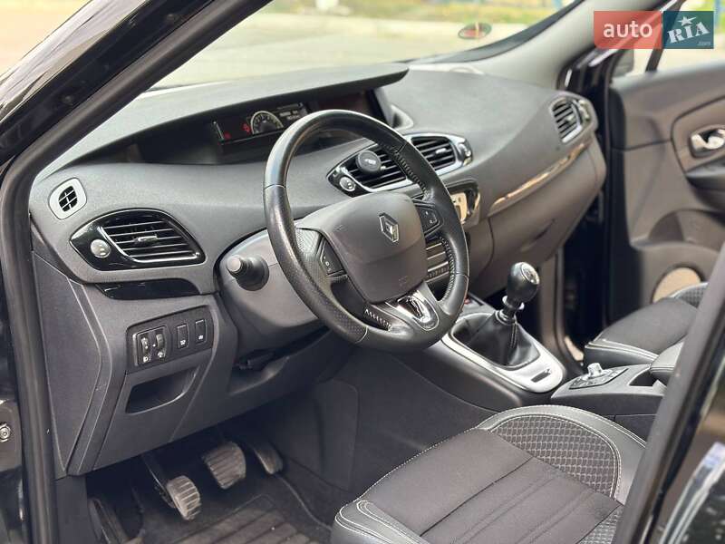 Мінівен Renault Scenic 2014 в Києві фото 53 Мінівен Renault Scenic 2014 в Києві
