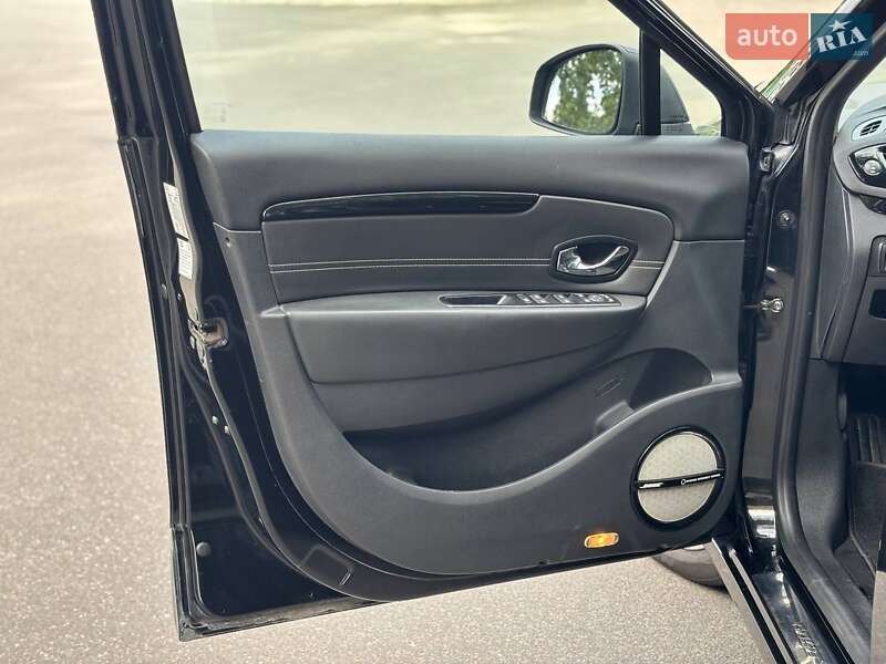 Мінівен Renault Scenic 2014 в Києві фото 54 Мінівен Renault Scenic 2014 в Києві