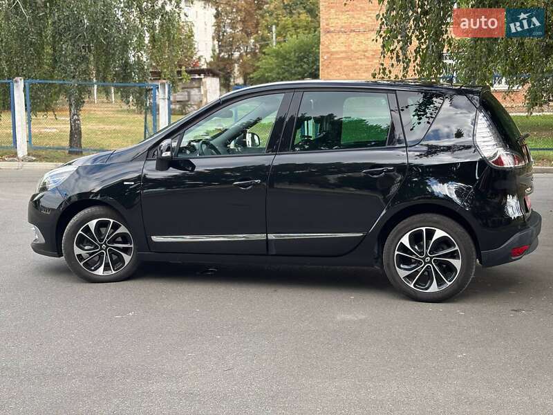 Мінівен Renault Scenic 2014 в Києві фото 18 Мінівен Renault Scenic 2014 в Києві