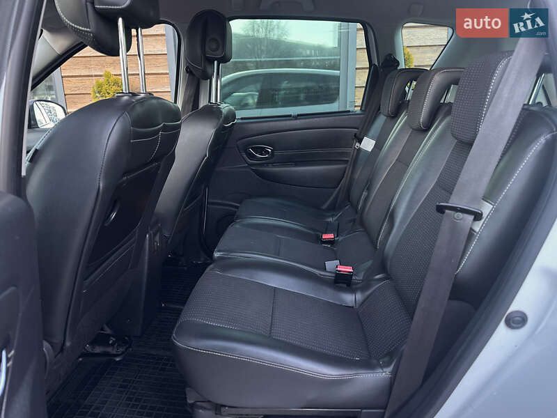 Мінівен Renault Scenic 2012 в Шептицькому