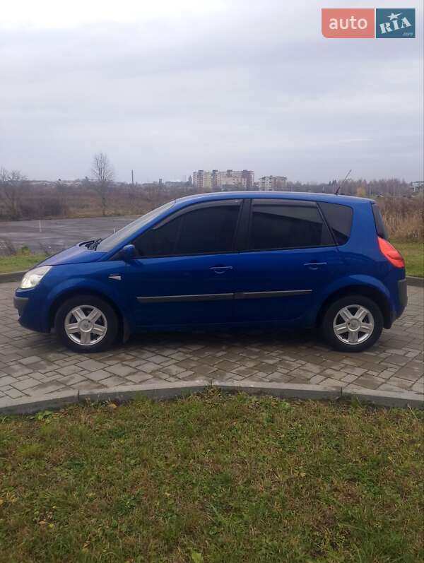 Мінівен Renault Scenic 2006 в Рівному