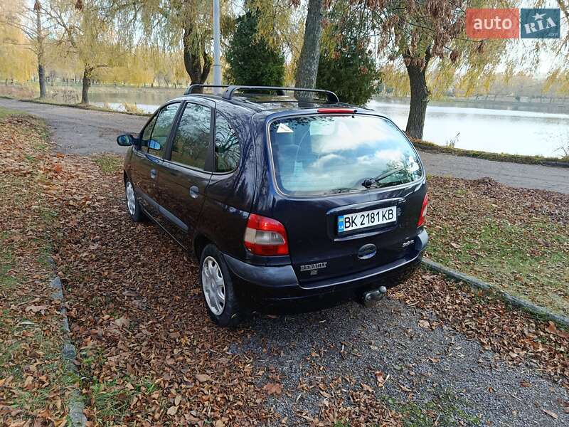Мінівен Renault Scenic 2000 в Рівному