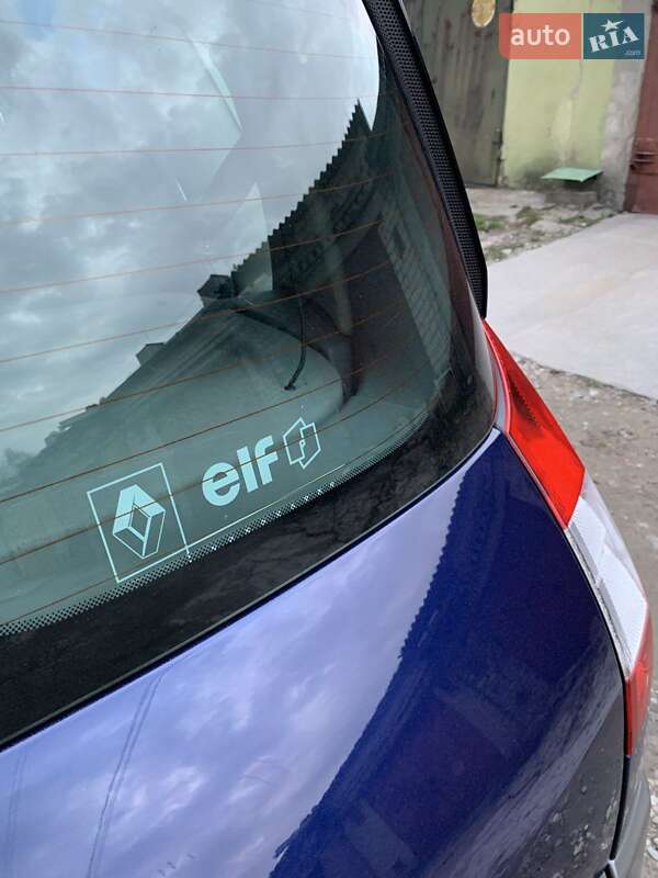 Минивэн Renault Scenic 2005 в Запорожье