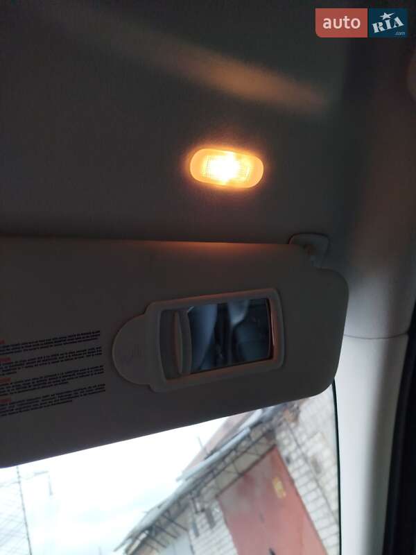 Минивэн Renault Scenic 2005 в Запорожье