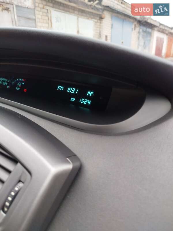 Минивэн Renault Scenic 2005 в Запорожье