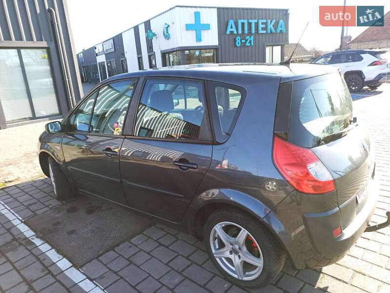 Мінівен Renault Scenic 2008 в Луцьку