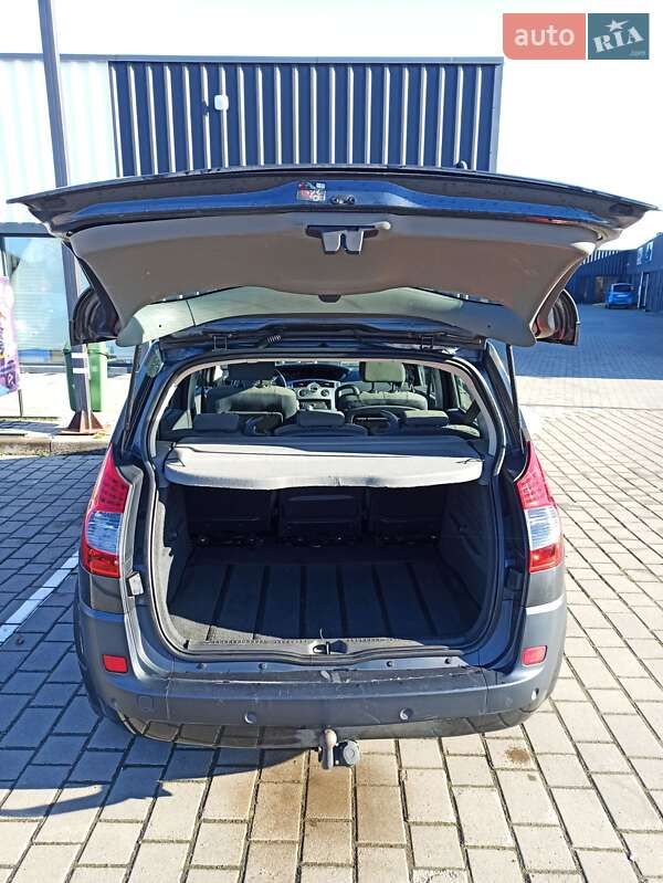 Мінівен Renault Scenic 2008 в Луцьку