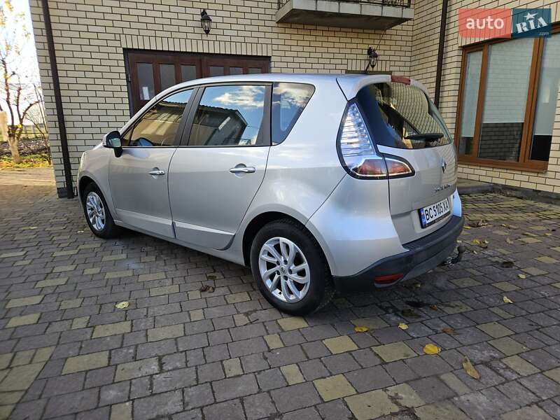 Мінівен Renault Scenic 2013 в Бродах