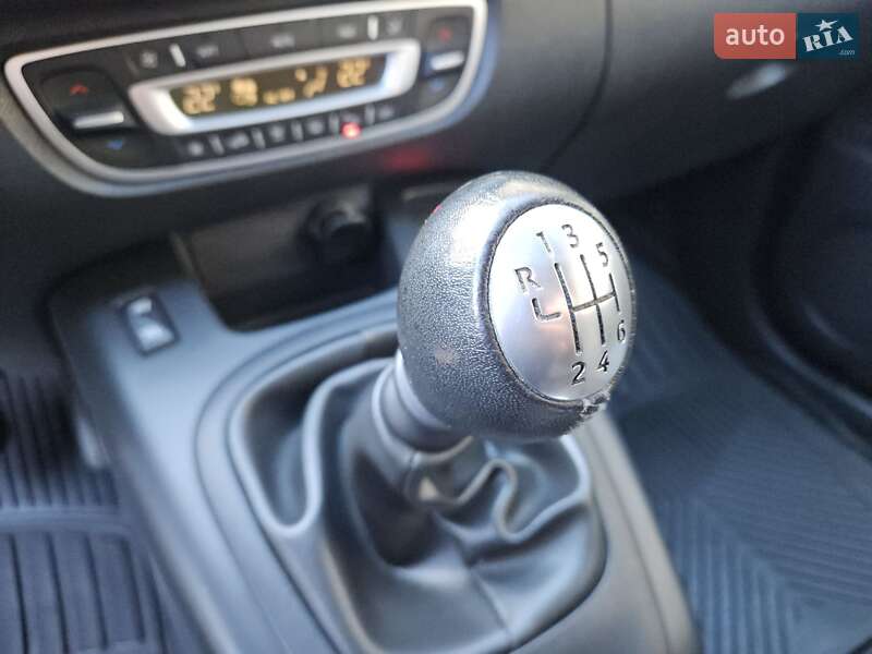 Мінівен Renault Scenic 2013 в Бродах