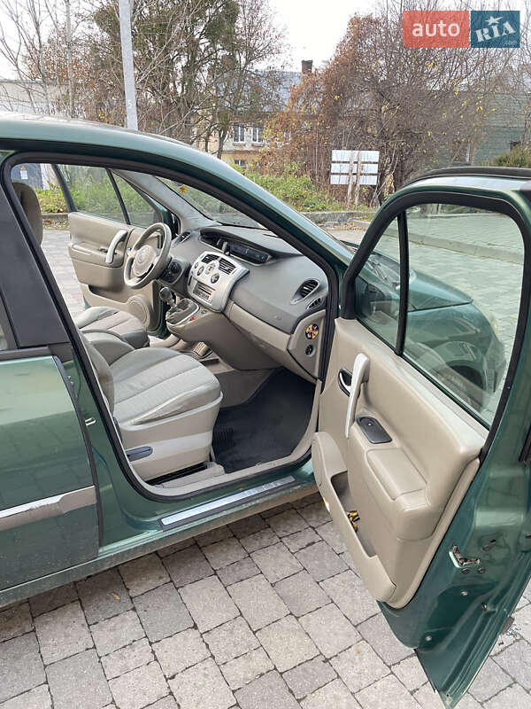 Минивэн Renault Scenic 2003 в Львове