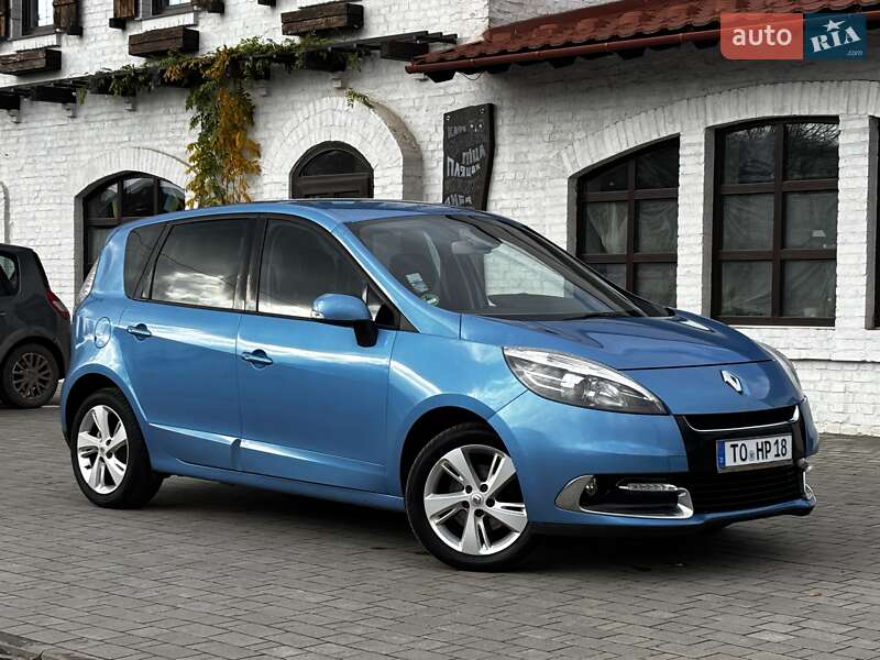 Renault Scenic 2012