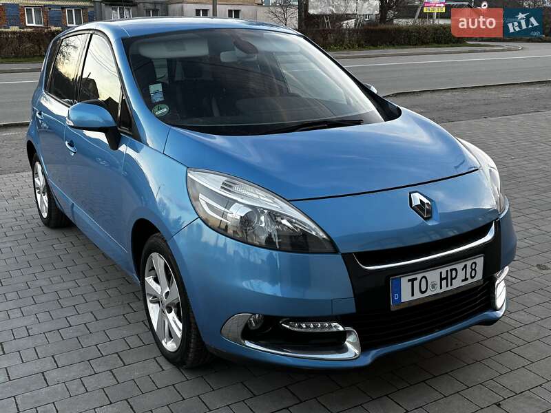 Мінівен Renault Scenic 2012 в Красилові