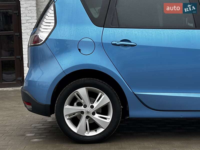 Мінівен Renault Scenic 2012 в Красилові