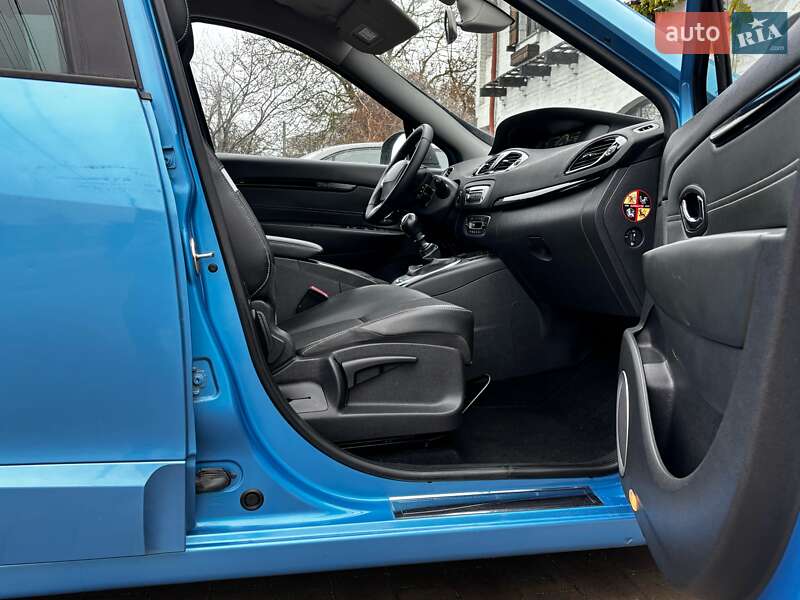 Мінівен Renault Scenic 2012 в Красилові