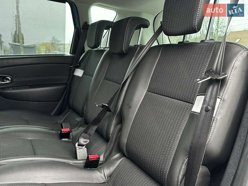 Мінівен Renault Scenic 2012 в Красилові