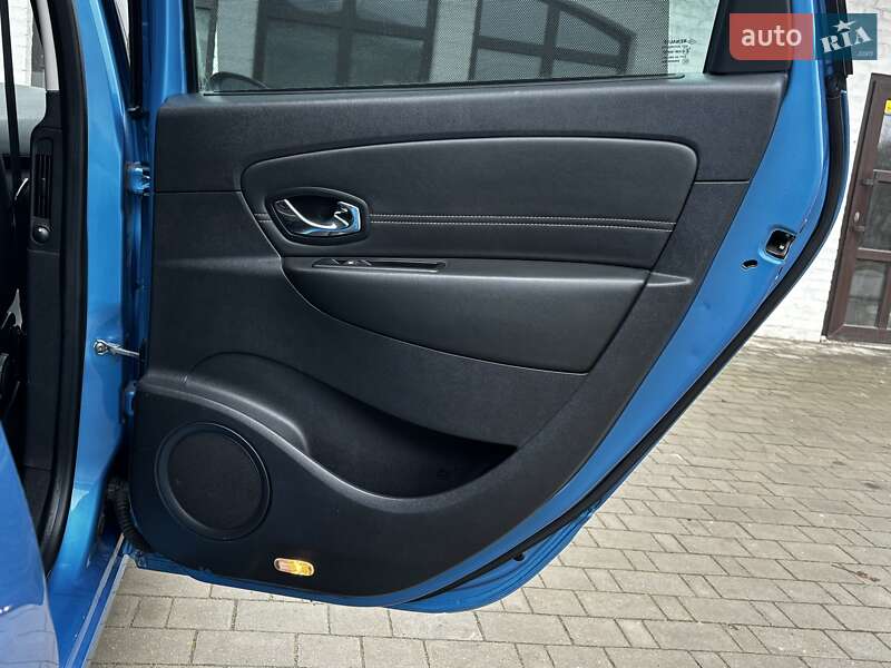 Мінівен Renault Scenic 2012 в Красилові